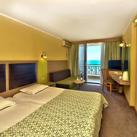 Slavuna Hotel 4*